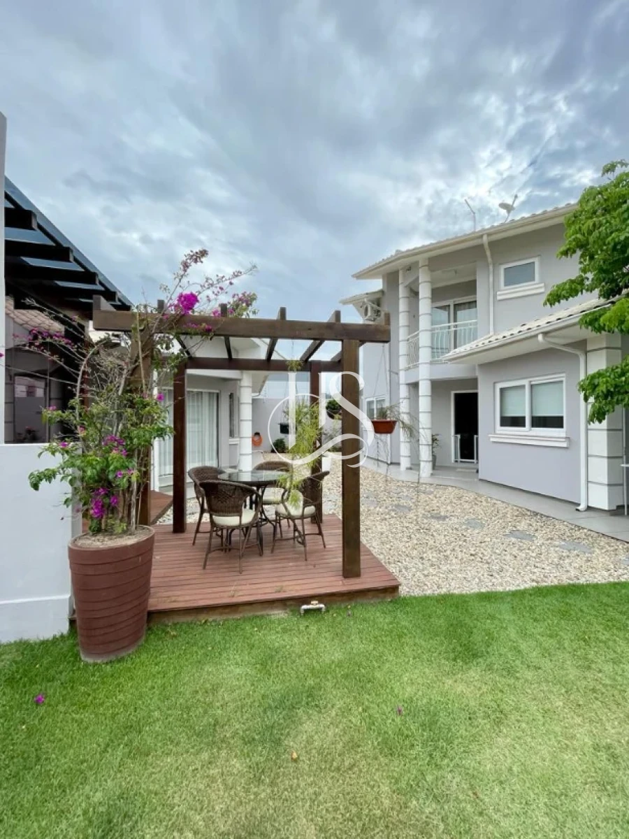 Casa em Aririú, Palhoça. 2 quartos, 300m². Imagem 34 de 40