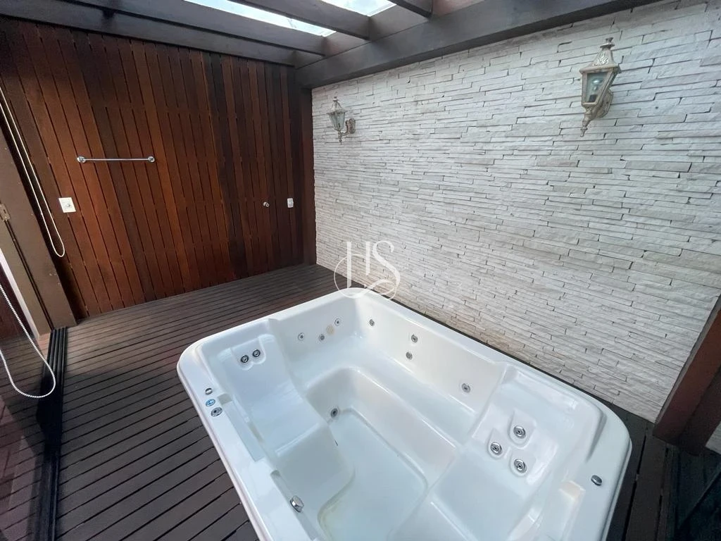 Casa em Aririú, Palhoça. 2 quartos, 300m². Imagem 32 de 40