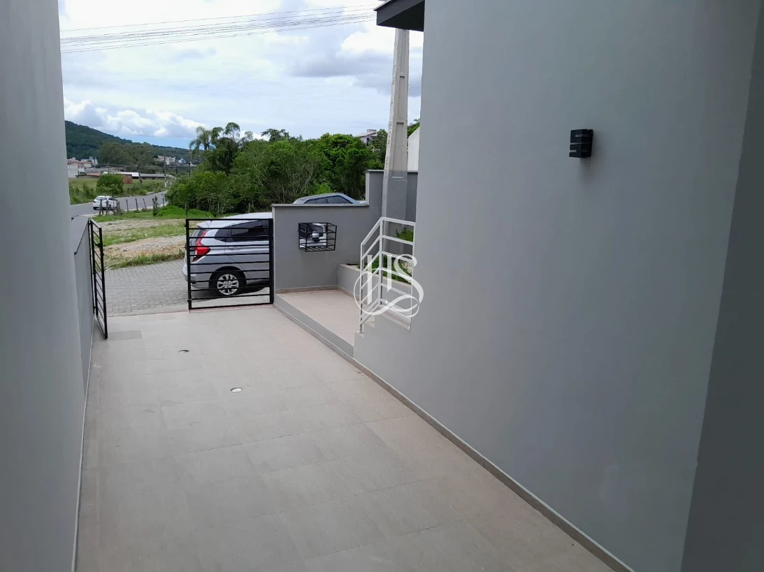 Sobrado Geminado em Potecas, São José. 2 quartos, 79m². Imagem 3 de 26