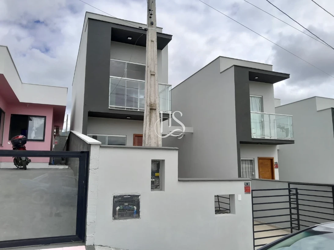 Sobrado Geminado em Potecas, São José. 2 quartos, 79m². Imagem 2 de 26