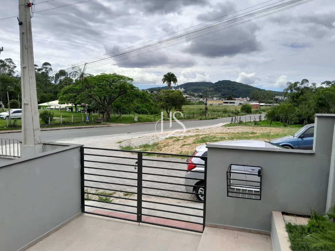 Sobrado Geminado em Potecas, São José. 2 quartos, 79m². Imagem 4 de 26