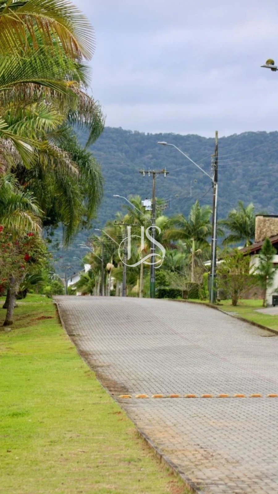 Terreno em Sul do Rio, Santo Amaro da Imperatriz. 0 quartos, 0m². Imagem 3 de 24