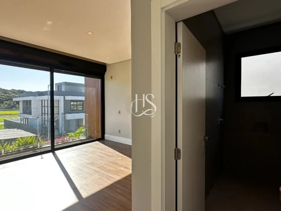 Casa em Pedra Branca, Palhoça. 3 quartos, 284m². Imagem 25 de 50