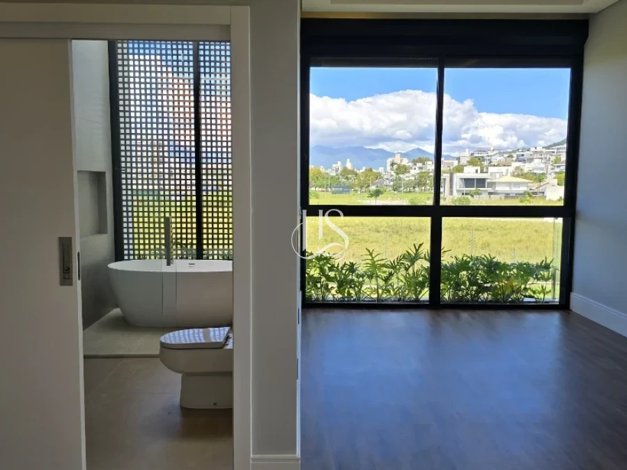 Casa em Pedra Branca, Palhoça. 3 quartos, 284m². Imagem 20 de 50