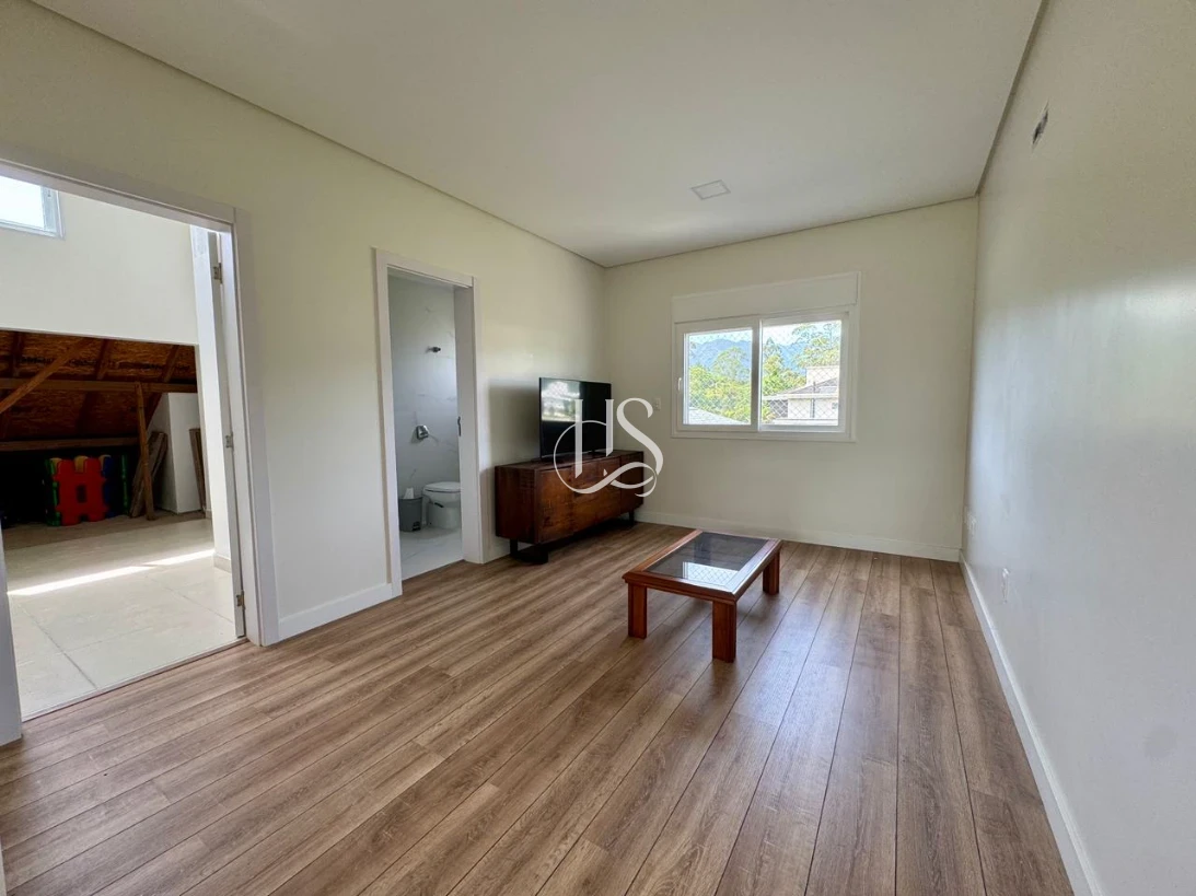 Casa em Sul do Rio, Santo Amaro da Imperatriz. 3 quartos, 245m². Imagem 27 de 48