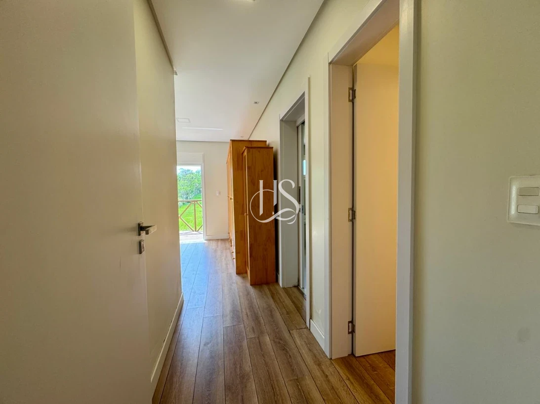 Casa em Sul do Rio, Santo Amaro da Imperatriz. 3 quartos, 245m². Imagem 18 de 48