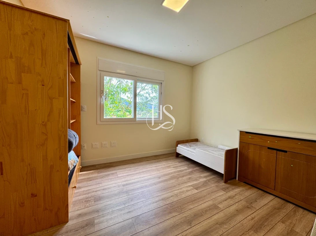 Casa em Sul do Rio, Santo Amaro da Imperatriz. 3 quartos, 245m². Imagem 17 de 48