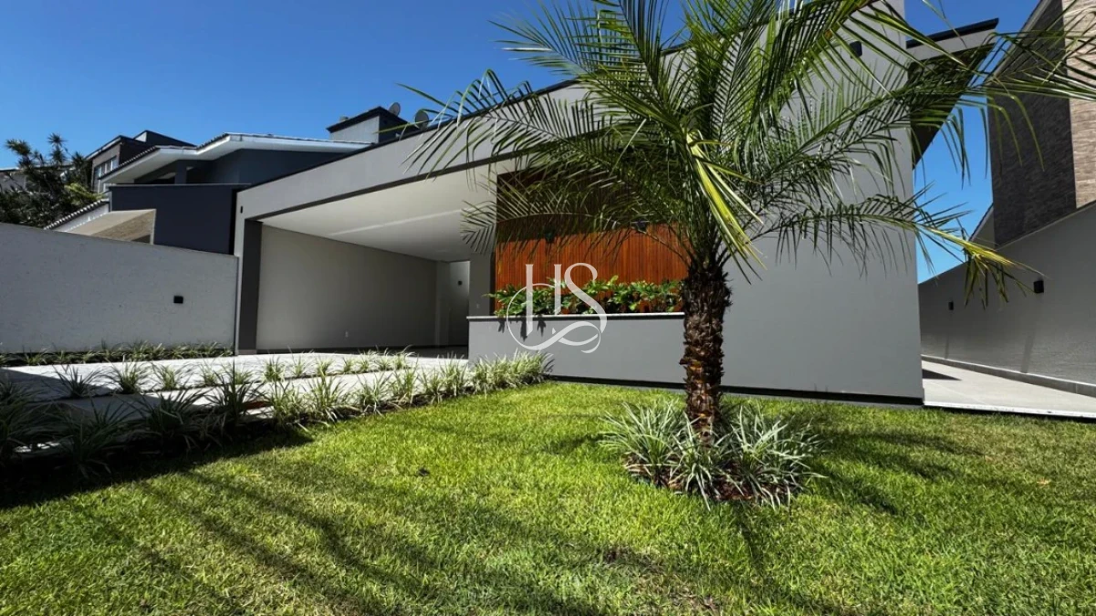 Casa em Pedra Branca, Palhoça. 3 quartos, 185m². Imagem 1 de 17