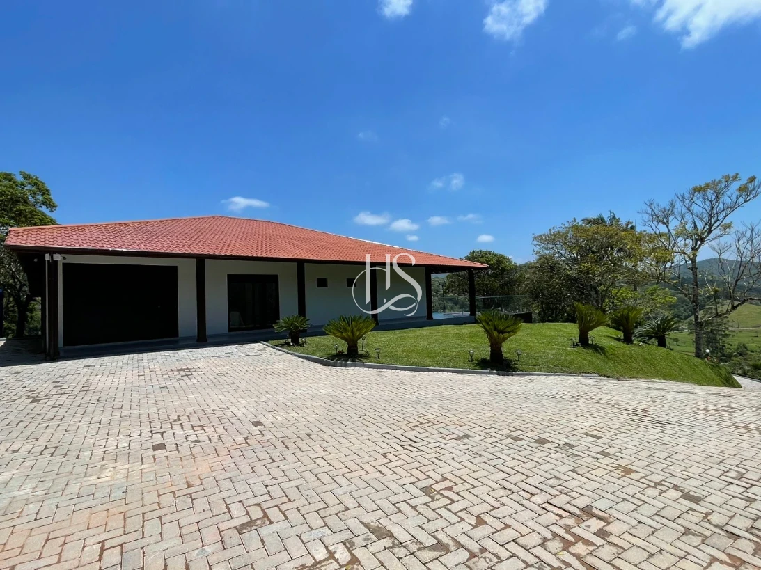 Casa em Pagará 3, Santo Amaro da Imperatriz. 2 quartos, 330m². Imagem 2 de 42